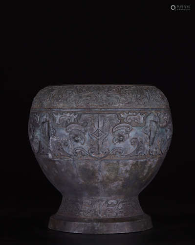 Qing-A Yongzhang Archaic Bronze Ritual Vase(Da Qing Zhongzheng Nian Zhi)Mark