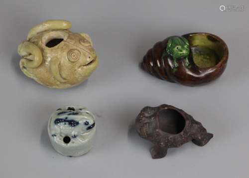 4 Chinese porcelain water droppers, 19th c.