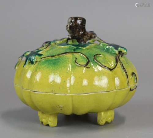 Chinese pumpkin form porcelain cover box, 19th c.