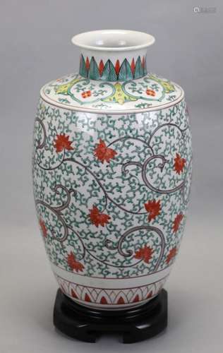 Chinese doucai porcelain vase