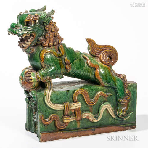 Sancai-glazed Guardian Lion Roof Ridge Tile