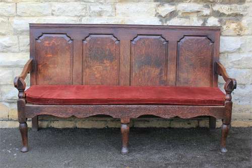 A 18th Century Oak Settle.