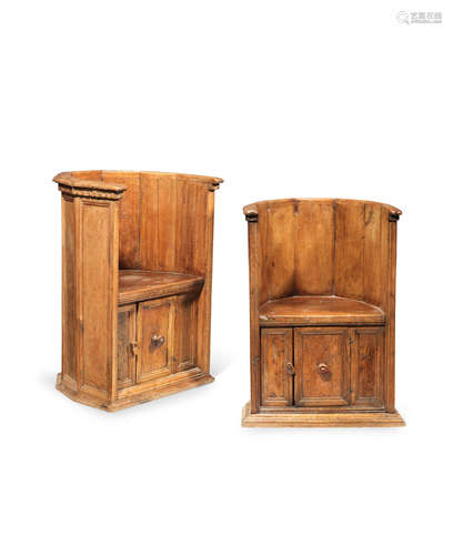 A rare pair of late 16th century boarded walnut 'sedile a pozzetto', Tuscan, circa 1580