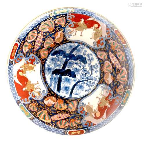 GRAND PLAT IMARI, CHINE 19ème SIECLE