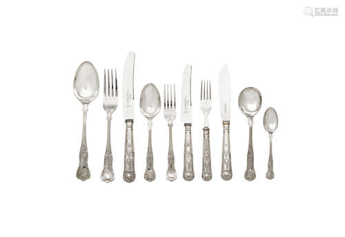 by James Dixon & Son, Sheffield 1965 - 1968  (115) A King's pattern silver flatware service