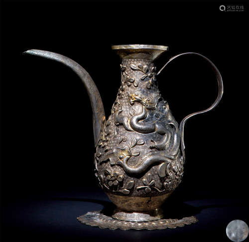 13世纪 银龙玉壶春壶