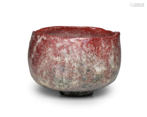 A red Raku tea bowlShowa (1926-1989) or Heisei (1989-) era, late 20th century Konishi Heinai II (Born 1928)