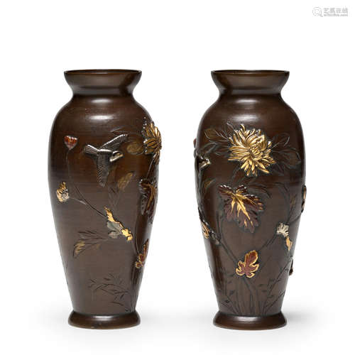 Meiji era (1868-1912), late 19th century A pair of small inlaid-bronze vases