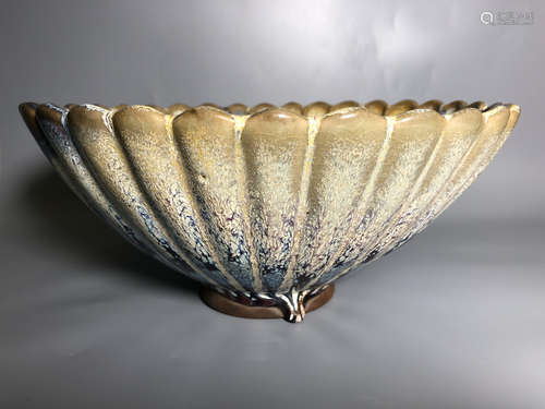 10TH-12TH CENTURY, A JUN KILN MELON DIAMOND BOWL, SONG DYNASTY