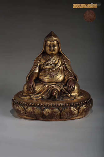 14-16TH CENTURY, A BUDDHA DESIGN GILT BRONZE FIGURE, MING DYNASTY