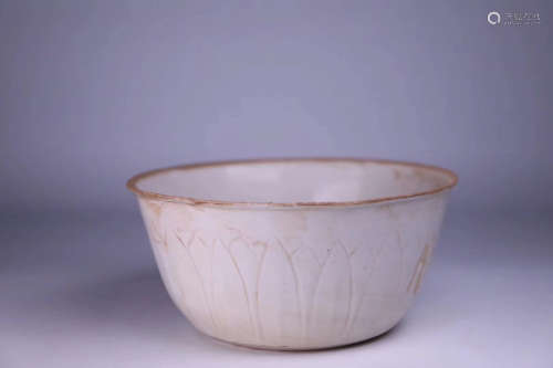 10-11TH CENTURY, A DING KILN LOTUS PATTERN BOWL, NORTHERN SONG DYNASTY