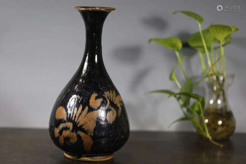 13 CENTURY, A BLACK GLAZED JAR, YUAN DYNASTY