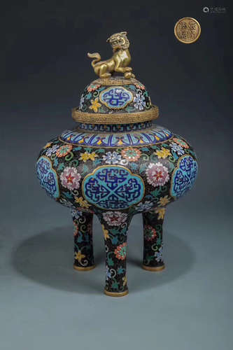 17-19 CENTURY, A CLOISONNE BEAST DESIGN THREE-FOOT FURNACE, QING DYNASTY