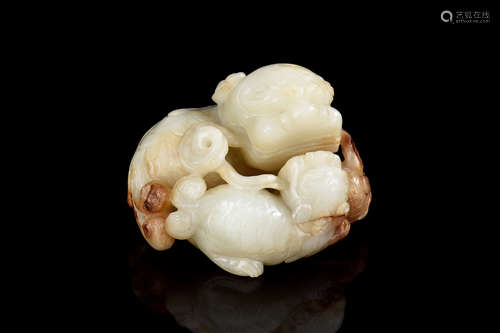 JADE CARVED 'MYTHICAL LIONS' FIGURE