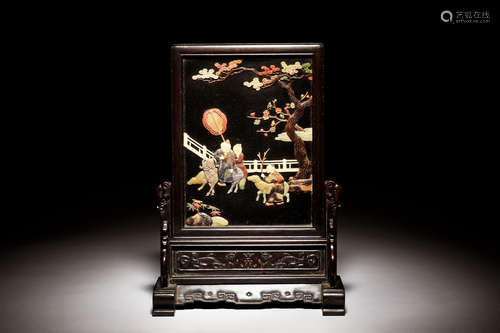 WOOD CARVED AND EMBELLISHED 'LONGEVITY' TABLE SCREEN