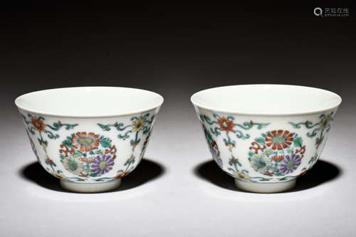 PAIR OF DOUCAI 'FLOWERS' CUPS