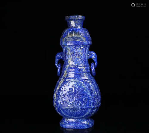 A LAPIS LAZULI ELEPHANT EARS VASE