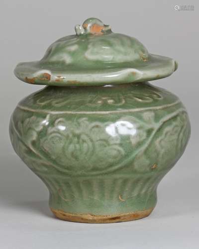 LONGQUAN YAO JAR WITH COVER