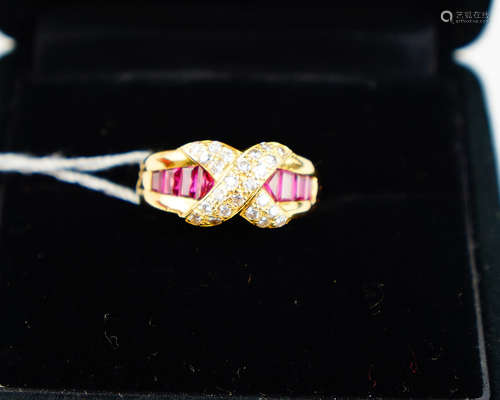 18K RUBY RING WITH DIAMOND