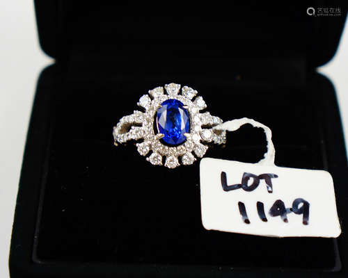 18K SAPPHIRE PLATINUM RING WITH DIAMOND