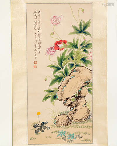 SCROLL OF FLOWER PAINTING SIGNED YUN, SHOUPING