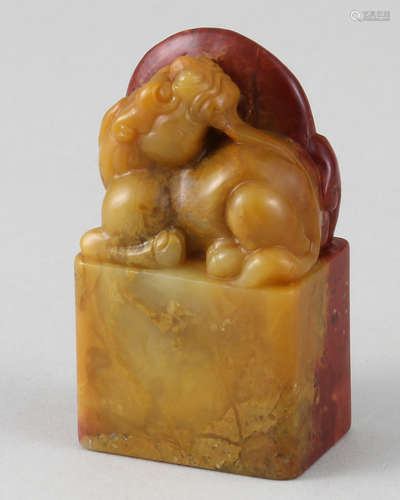 SOAPSTONE INK STAMP CARVING OF LION WITH DRAGON HE