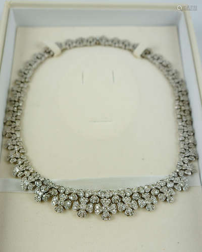 DIAMOND PLATINUM NECKLACE WITH CERTIFICATION