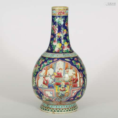 CHINESE FAMILLE ROSE PORCELAIN VASE