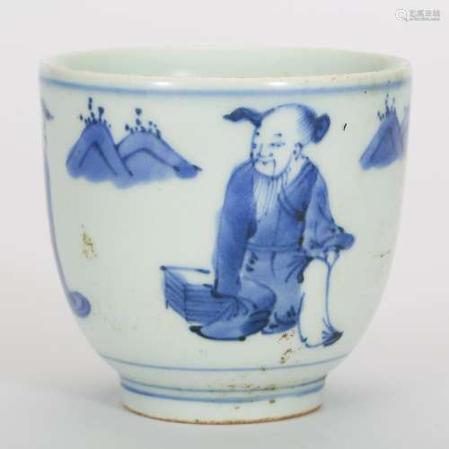 CHINESE BLUE AND WHITE PORCELAIN CUP