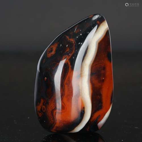 CHINESE AGATE PENDANT