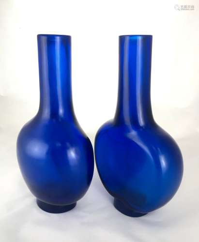 A Pair of Sapphire-Blue Peking Glass vases, Qing dynasty seal marks.
