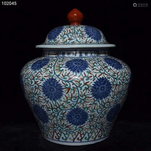 14-16TH CENTURY, A PAIR OF BLUE&WHITE FLORAL PATTERN MULTICOLOR COVERED JARS, MING DYNASTY