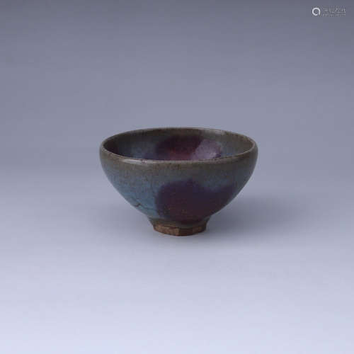 10TH-13TH CENTURY, A SONG DYNASTY JUN KILN CUP