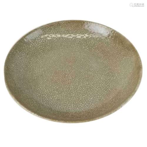 A Ge Ware Soft-Gray Glaze Charger