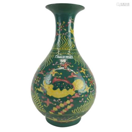 A Green Glazed Yuhuchun Vase