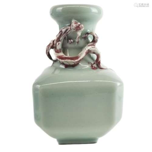 A Celadon Square Sectioned Dragon Vase