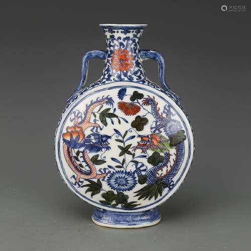 CHINESE WUCAI PORCELAIN MOON FLASK VASE