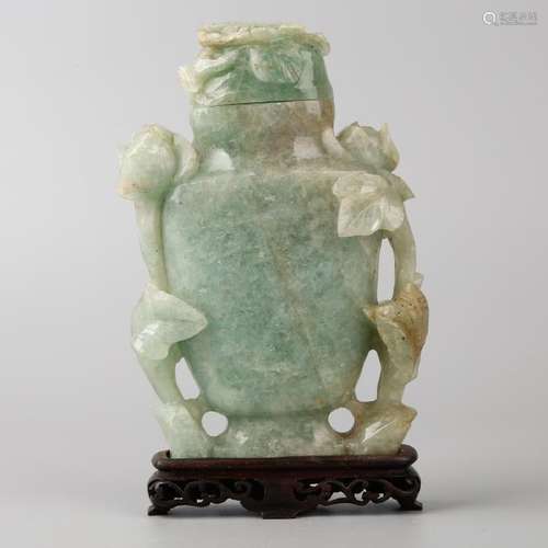 CHINESE JADEITE CARVED VASE