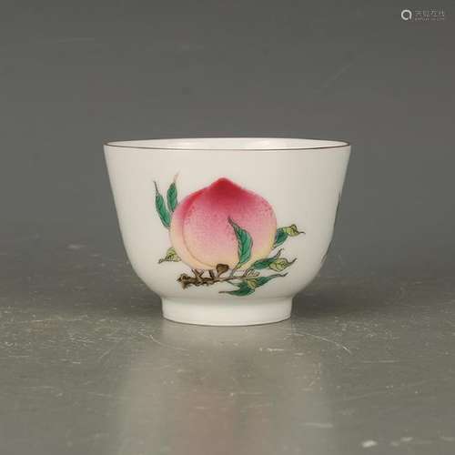 CHINESE FAMILLE ROSE PORCELAIN CUP