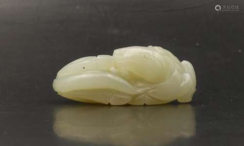 CHINESE WHITE JADE MONKEY ON HORSE