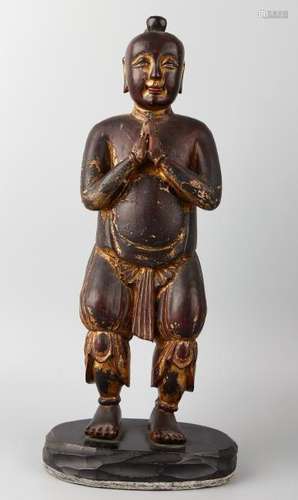 CHINESE WOODEN FIGURINE