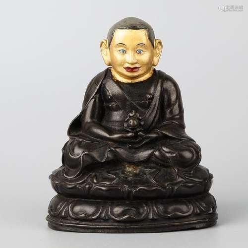 CHINESE TIBETAN BRONZE FIGURINE