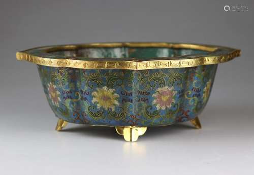 CHINESE CLOISONNE PLANTER'S POT