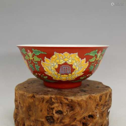 CHINESE CORAL GROUND ENAMEL GLAZED BOWL