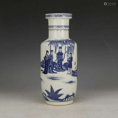 CHINESE BLUE AND WHITE ROULEAU FIGURAL VASE