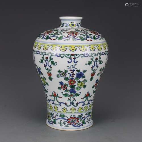 CHINESE DOUCAI PORCELAIN MEIPING VASE