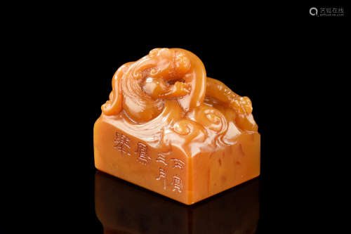 TIANHUANG SOAPSTONE CARVED 'CHILONG' STAMP SEAL