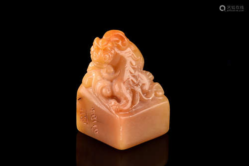 TIANHUANG SOAPSTONE CARVED 'CHILONG' STAMP SEAL