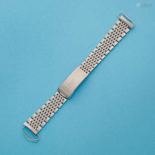 Circa 1970  A stainless steel Heuer Gay Frères 'rice link' bracelet with end links