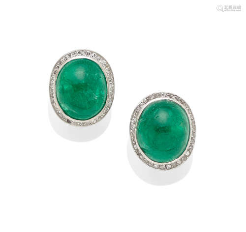 A pair of Emerald, diamond and white gold ear clips